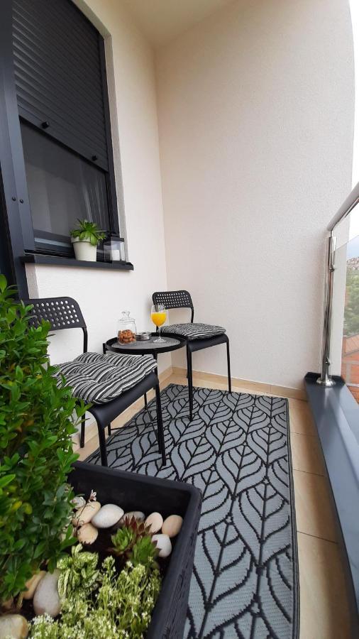 Nina Studio Apartment Bijeljina Ngoại thất bức ảnh