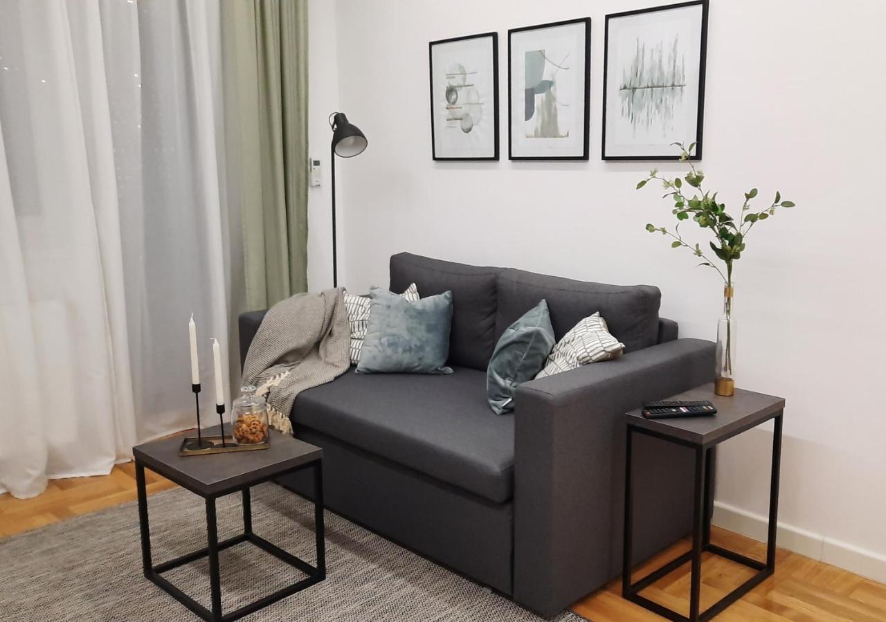 Nina Studio Apartment Bijeljina Ngoại thất bức ảnh
