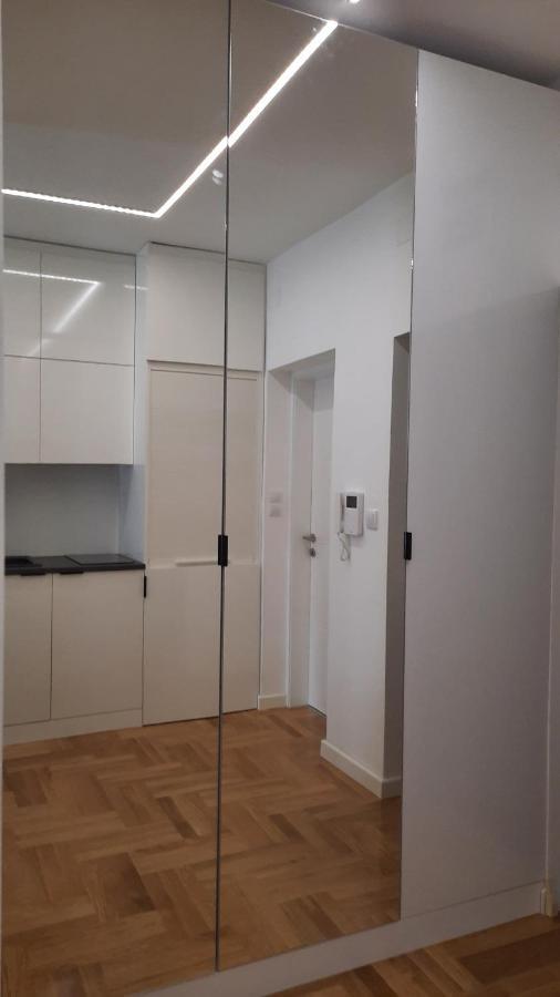 Nina Studio Apartment Bijeljina Ngoại thất bức ảnh